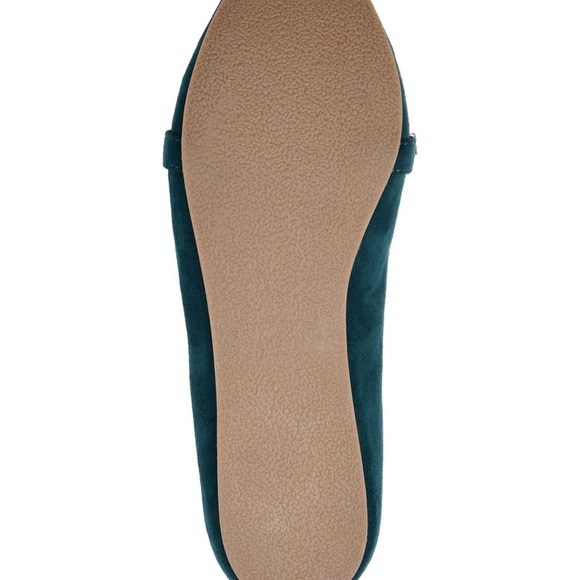 Journee Collection Kyrah Loafer - Picture 14 of 15